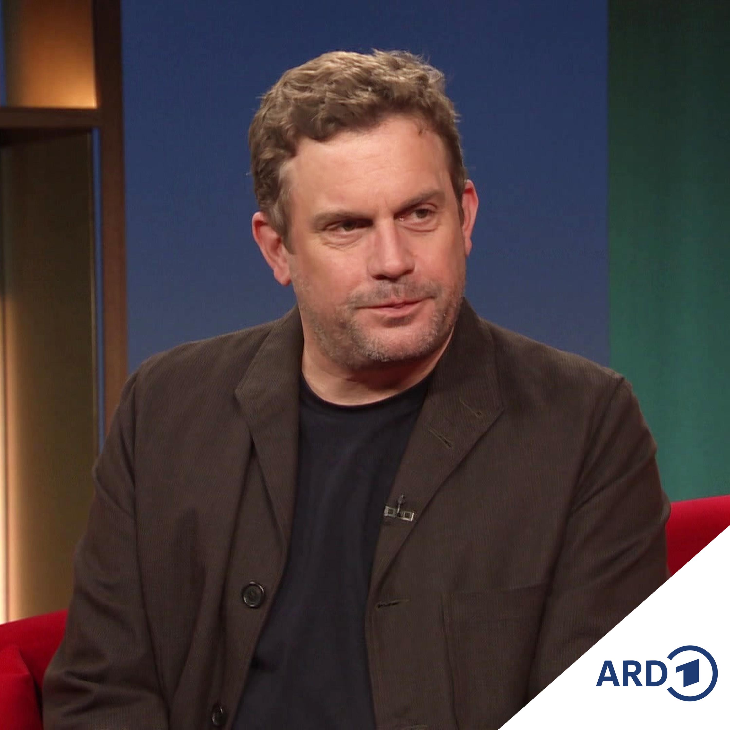 Schauspieler Sebastian Bezzel über die Komödie "Die Ältern"