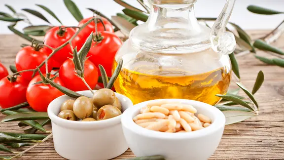 Zutaten aus der Mittelmeerküche
