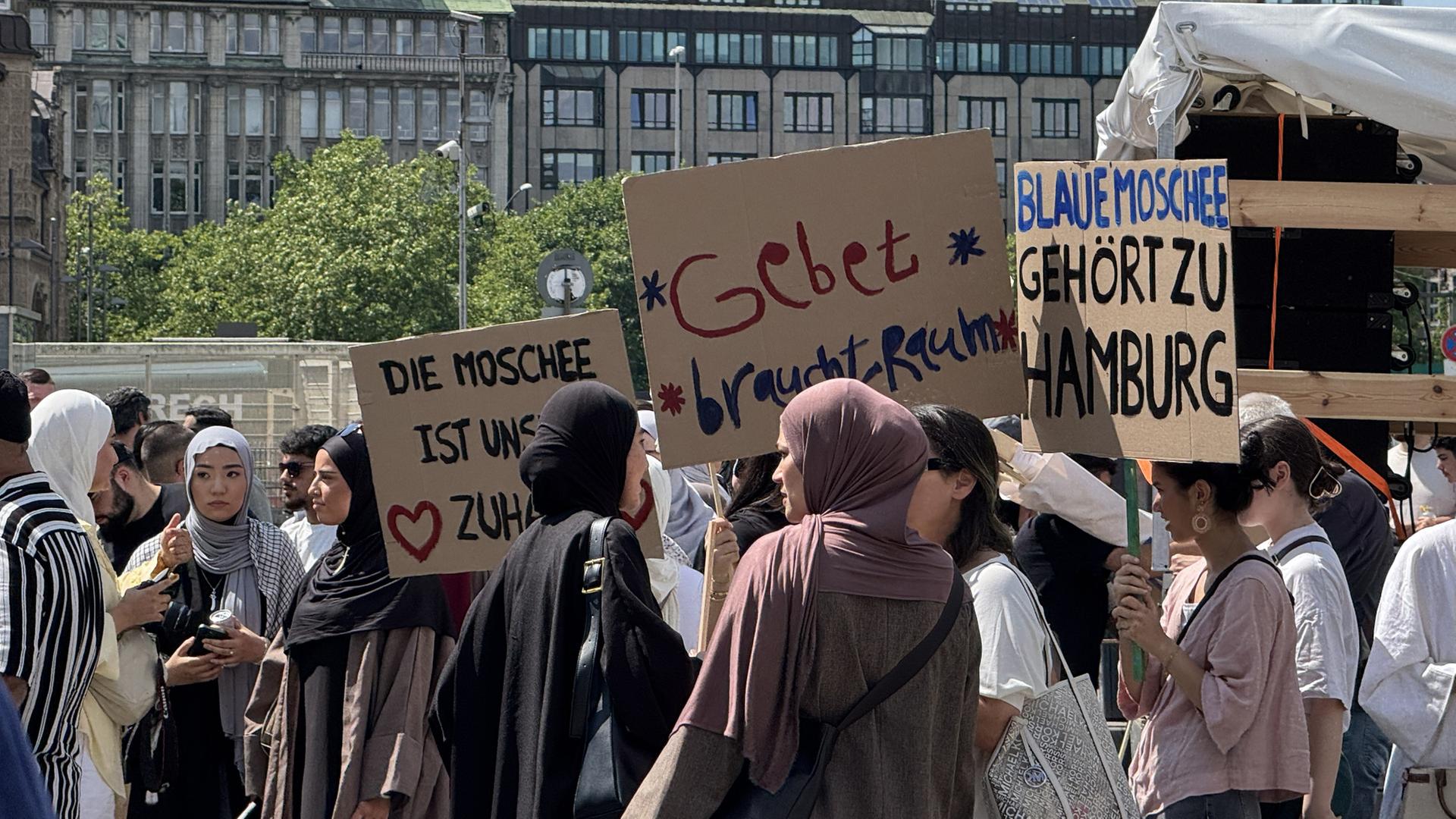 Blaue Moschee: Bislang nicht viel Zulauf bei Demo für Erhalt