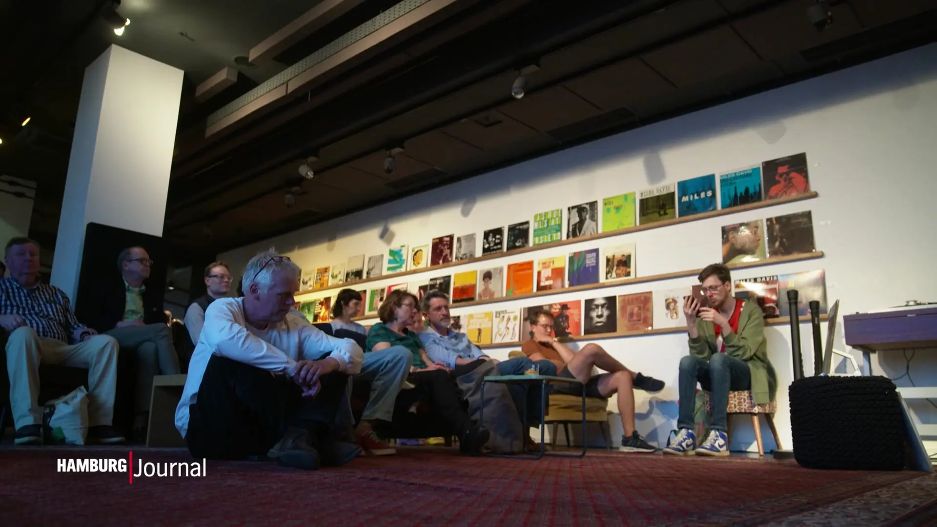 Kaispeicher feiert 100 Jahre Miles Davis in der Pop-up-Bar
