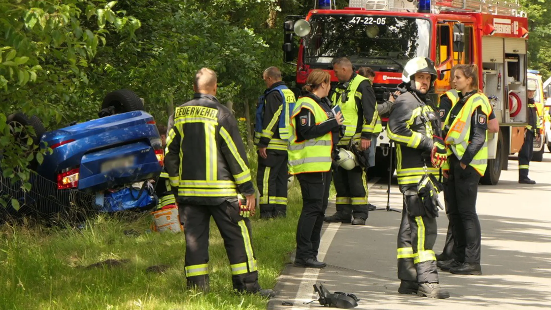 Best HD Pictures about  Unfall B205 Heute  with No AI Images