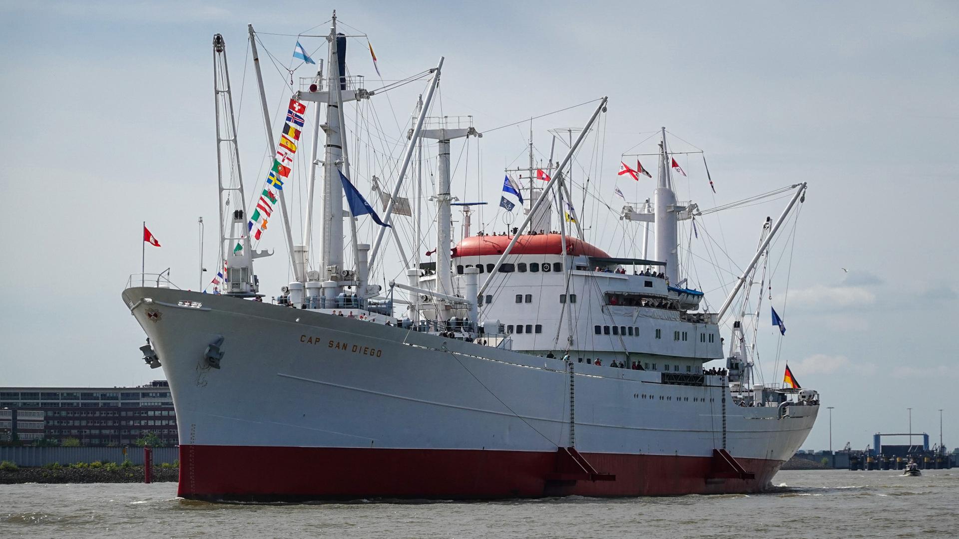 „Cap San Diego“: Museumsschiff wieder zurück in Hamburg