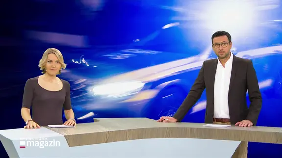 Moderationsduo Marie-Luise Bram und Christopher Scheffelmeier im Studio.