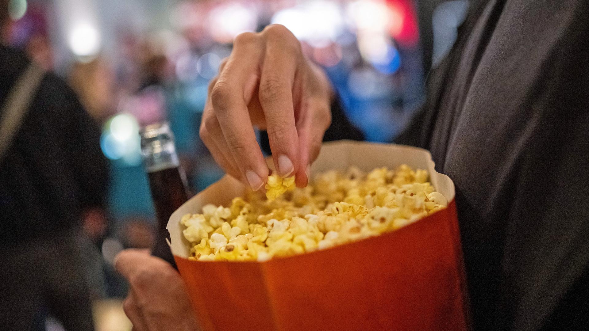 Das Millionen-Business um Popcorn-Eimer