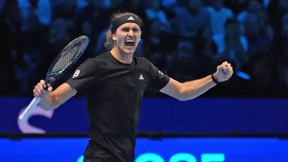 Tennisprofi Alexander Zverev schreit vor Freude
