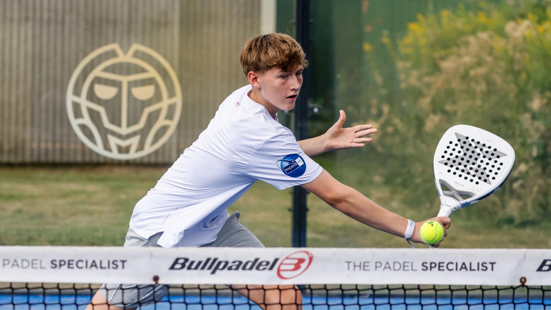 Padel-Talent aus Syke will auf Mallorca durchstarten
