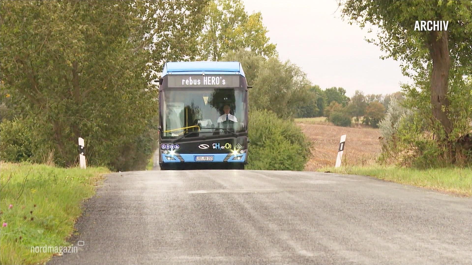 Bilanz nach einem Jahr: Wasserstoffbusse im Landkreis Rostock