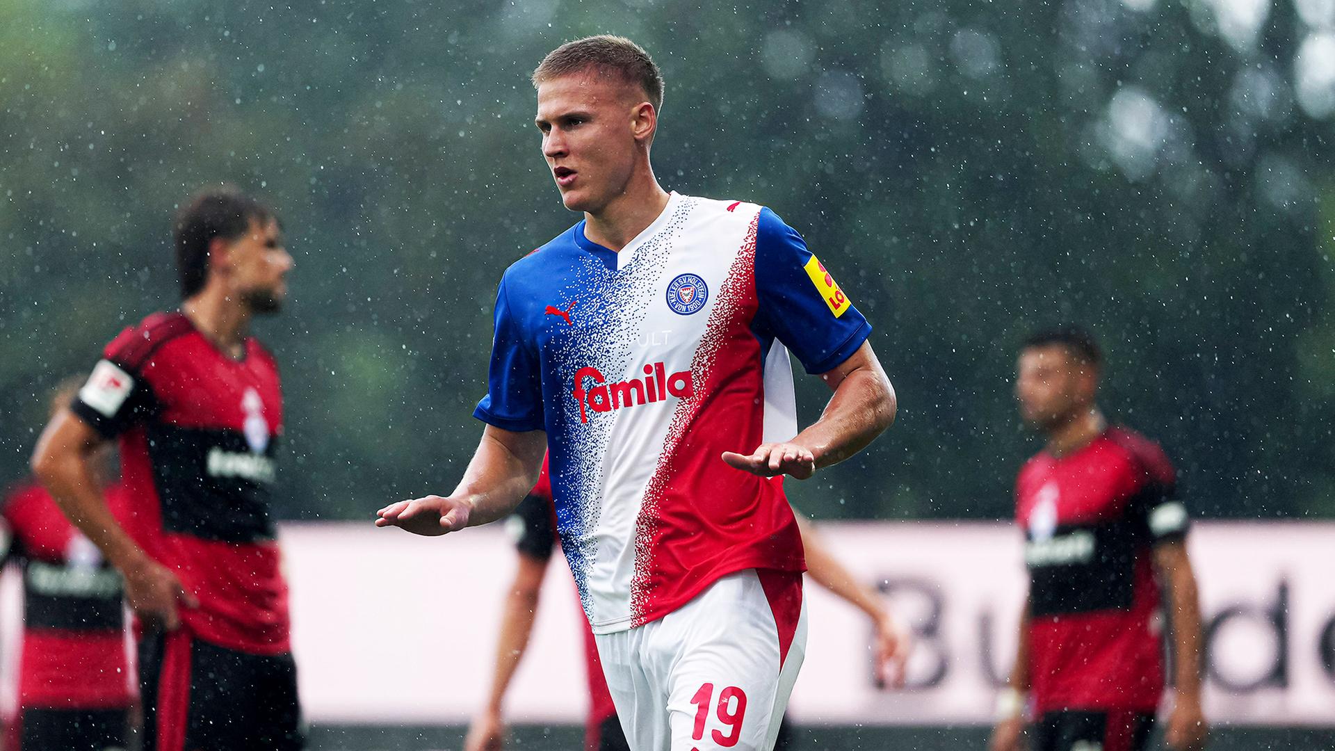Holstein Kiel trotzt Spitzenreiter Nürnberg einen Punkt ab