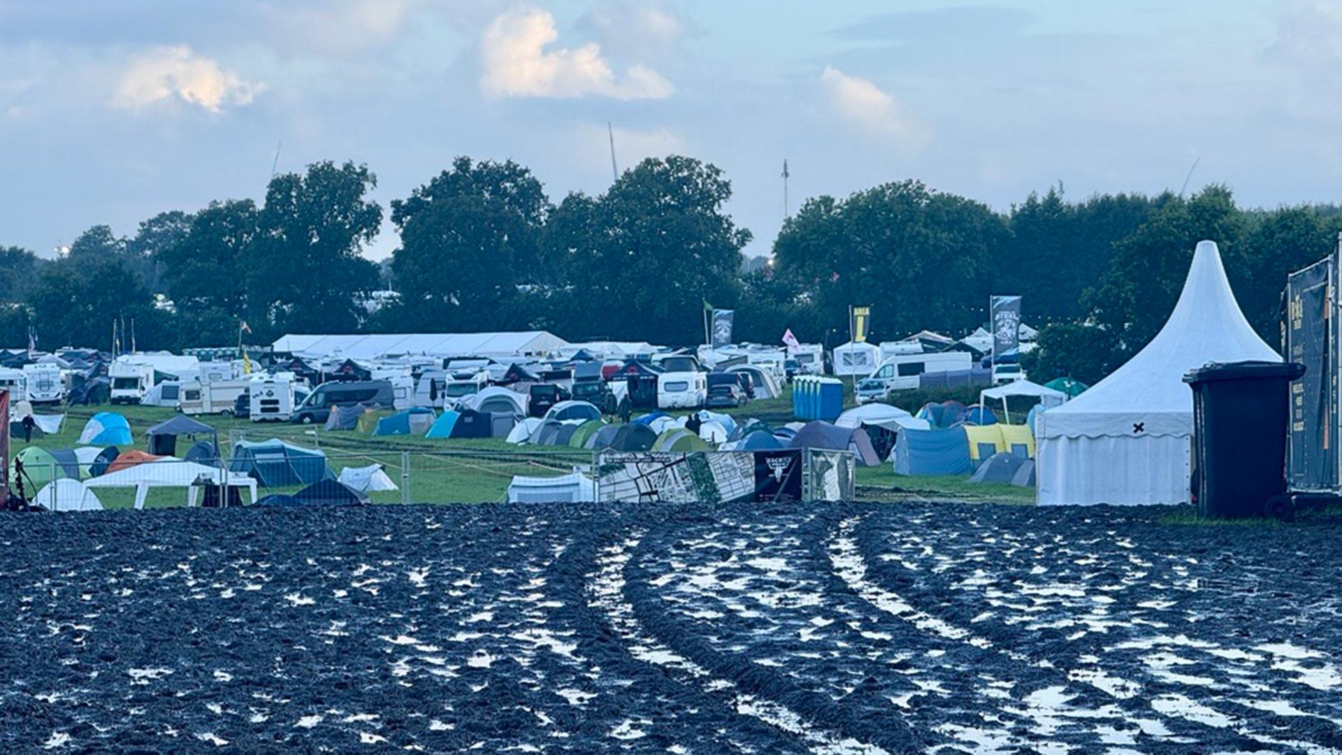 Wacken 2025 im Liveblog: Kampf gegen Matsch und Schlamm beim W:O:A