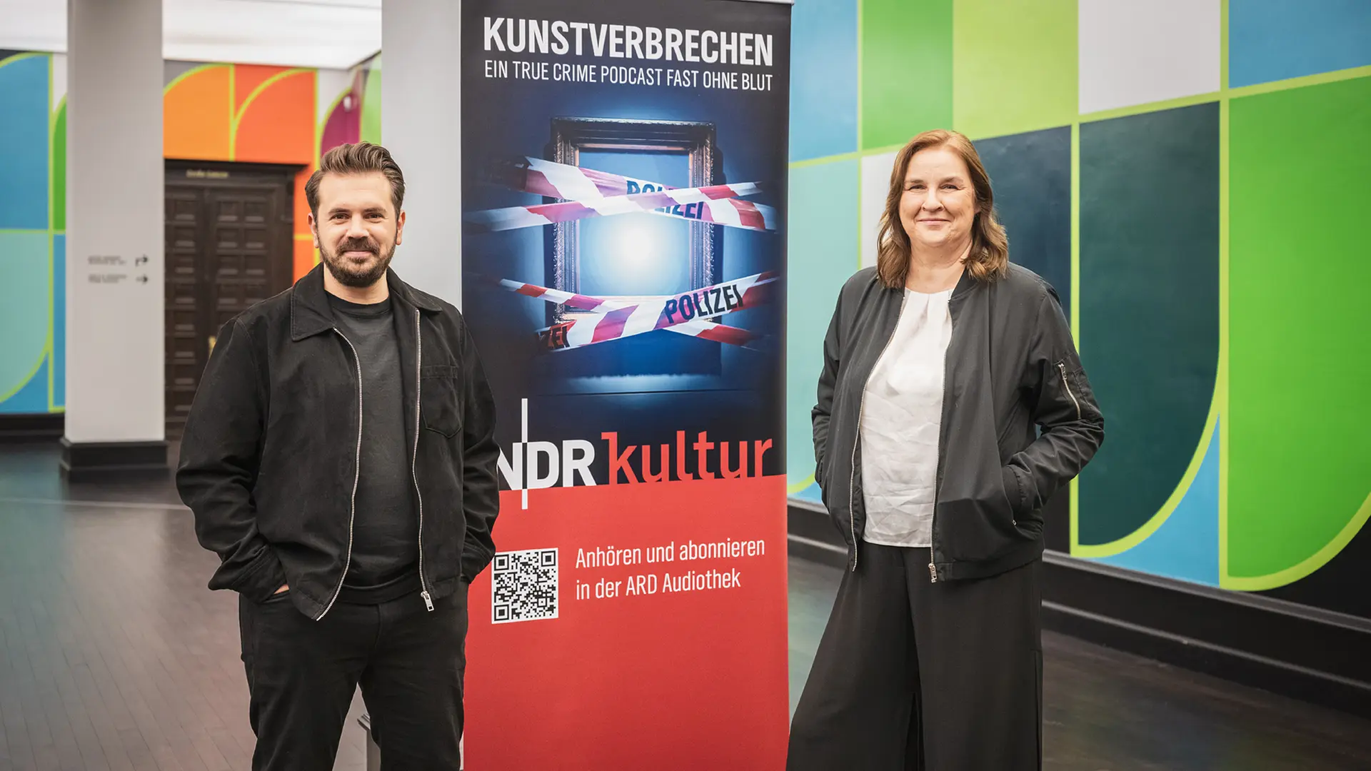 Fans im Kunstverbrechen-Fieber: Launige Live-Show in Bremen