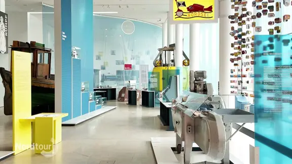Blick in eine Ausstellung zu Schifffahrt