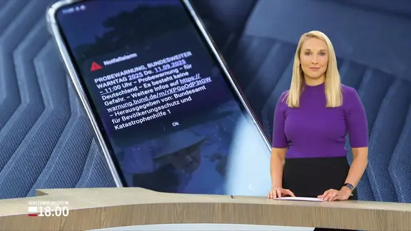 Alexandra Bauer moderiert Schleswig-Holstein 18:00.