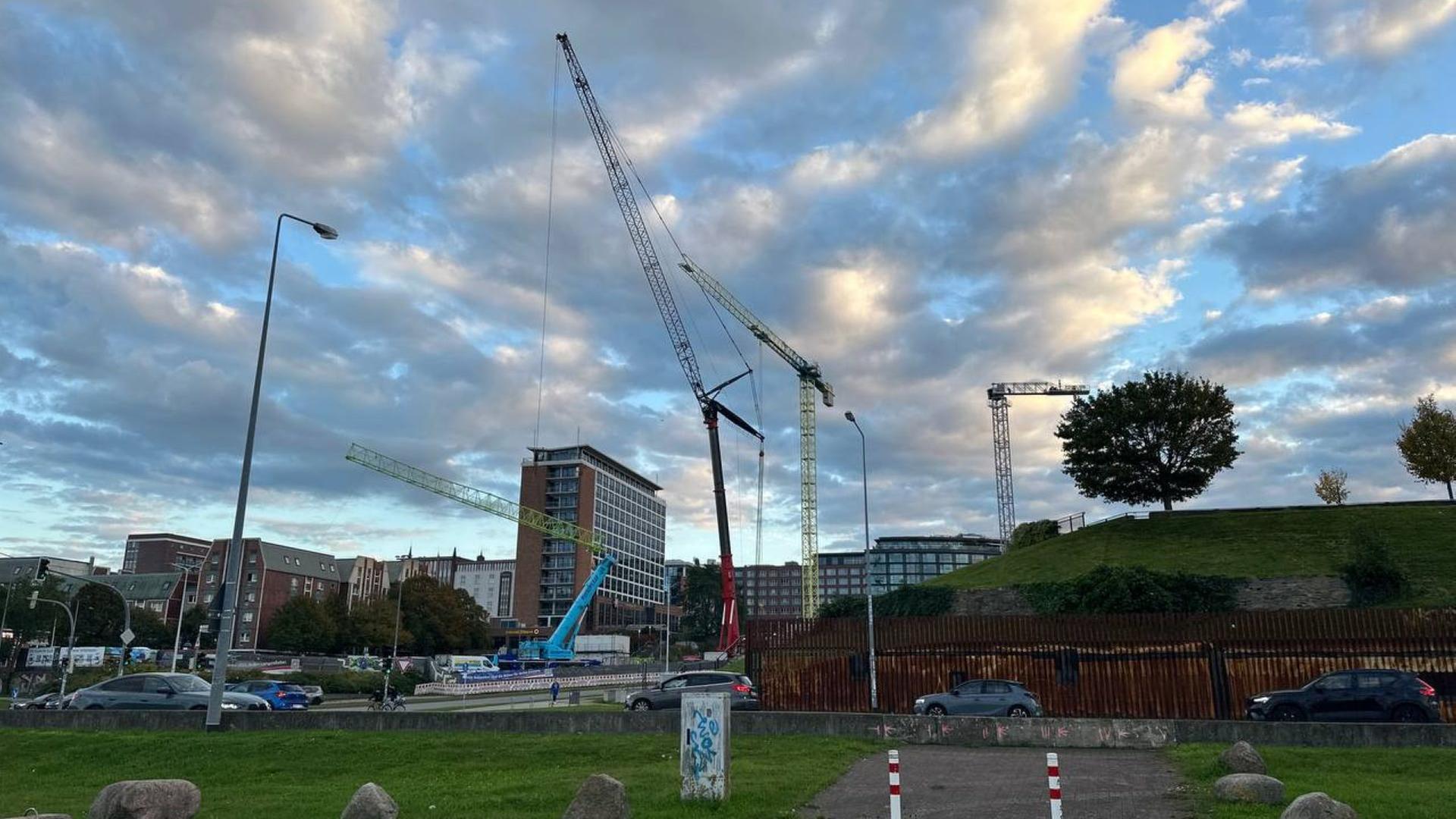 Volkstheater Rostock: Betonarbeiten für Fundament beginnen