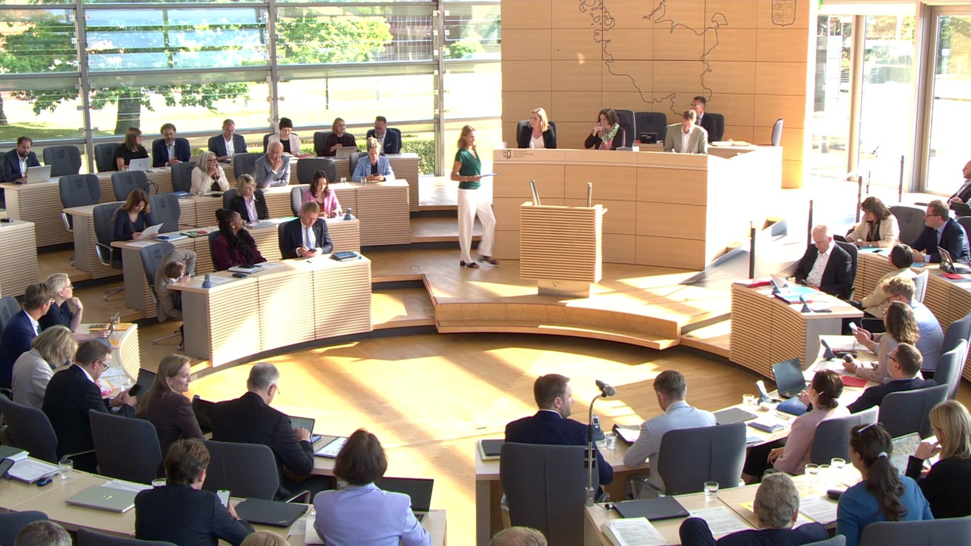Haushaltsentwurf: Hier will das Land 2027 sparen - und investieren