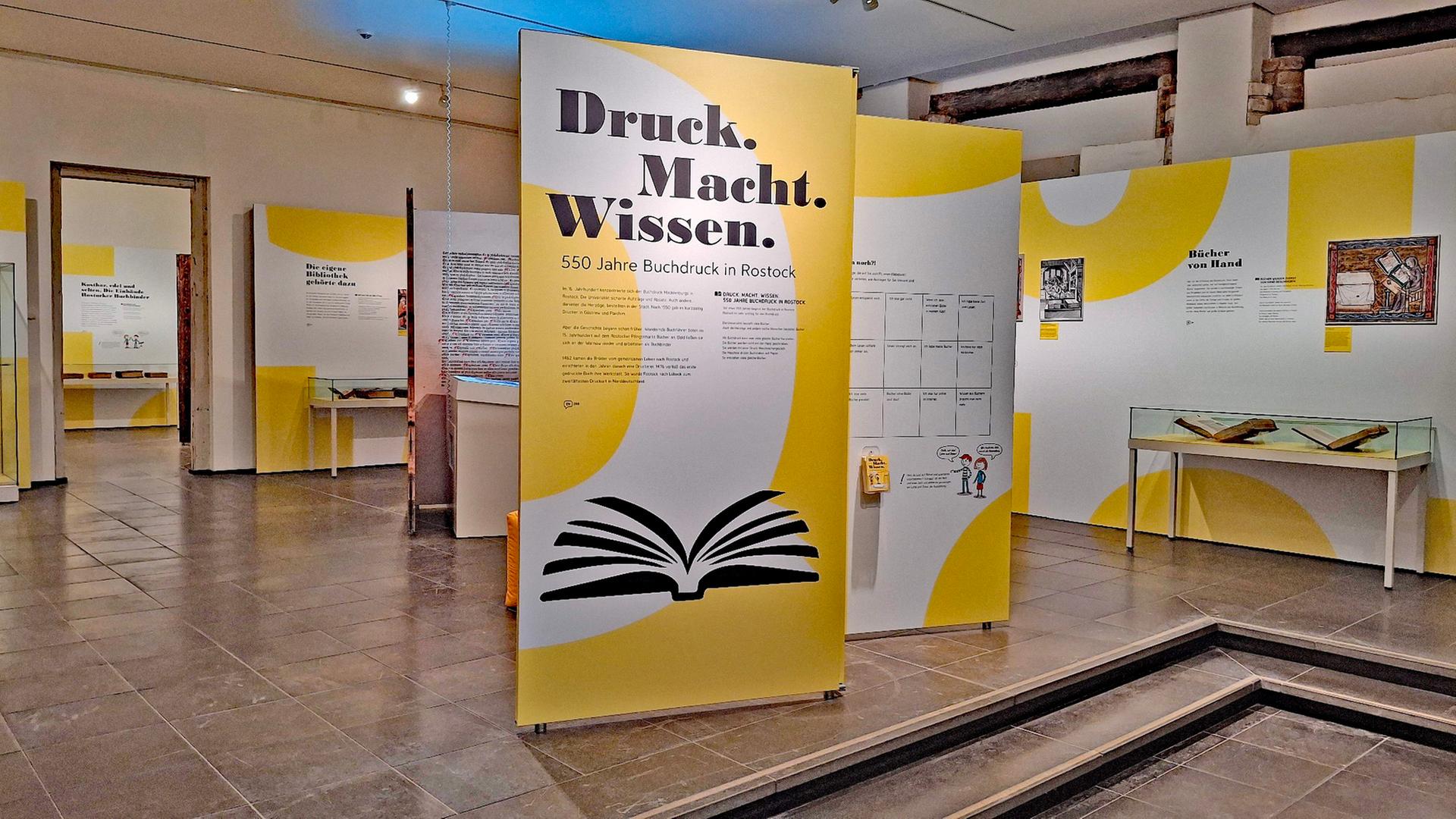 550 Jahre Buchdruck in Rostock: Ausstellung zeigt Schätze