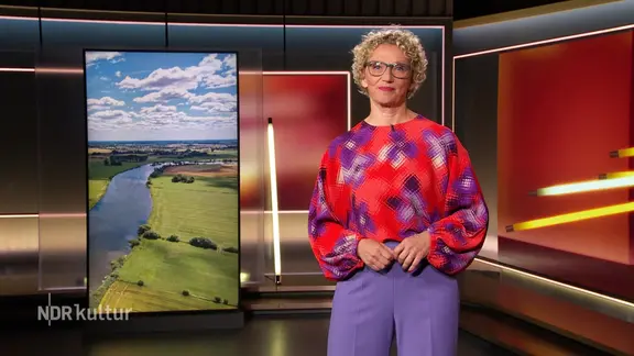 Julia Westlake moderiert NDR Kultur - Das Journal am 29.09.2025.