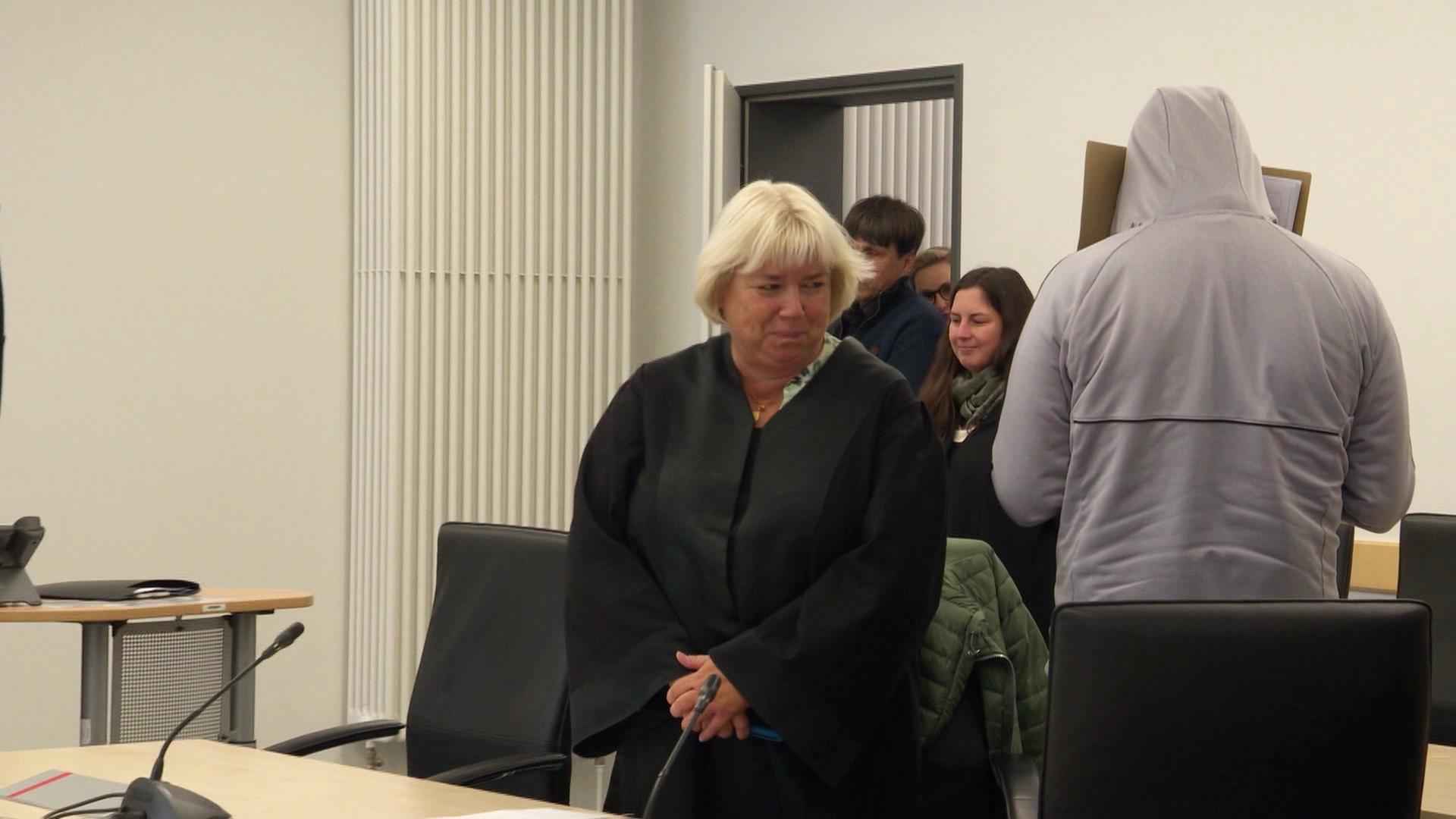 Rostock: Fünf Jahre Haft für Vergewaltigungen in Physiotherapie