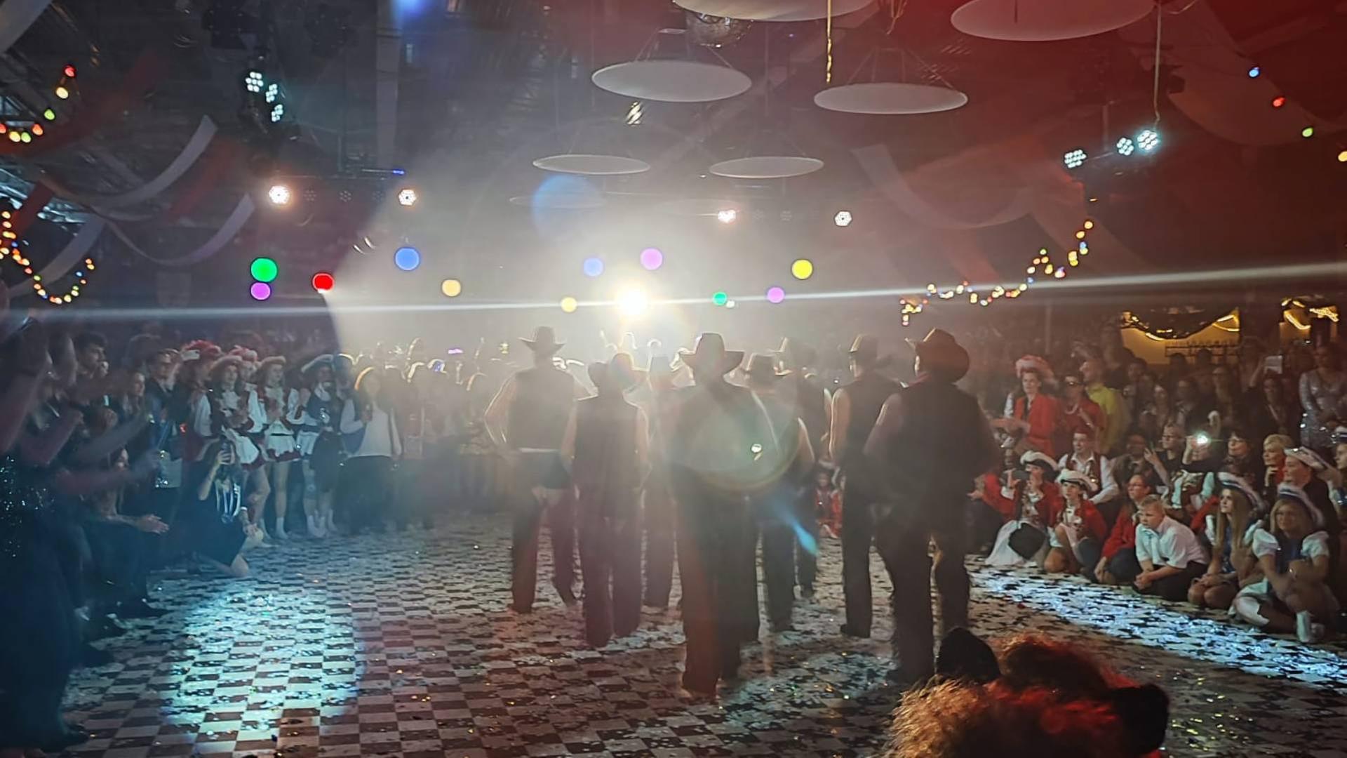 "Hau rin", "Man tau", "Ahoi": Karte zeigt alle Karnevalsvereine in MV