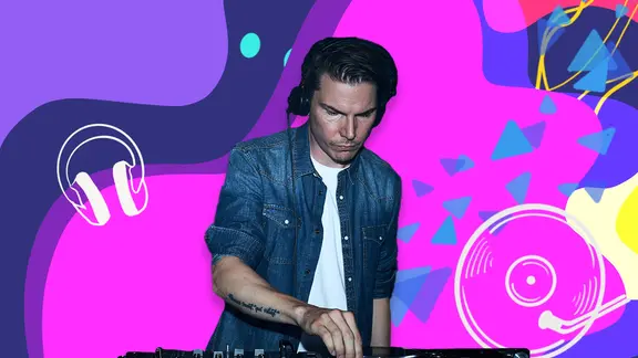 N-JOY Club: Christian Lidsba am DJ-Pult