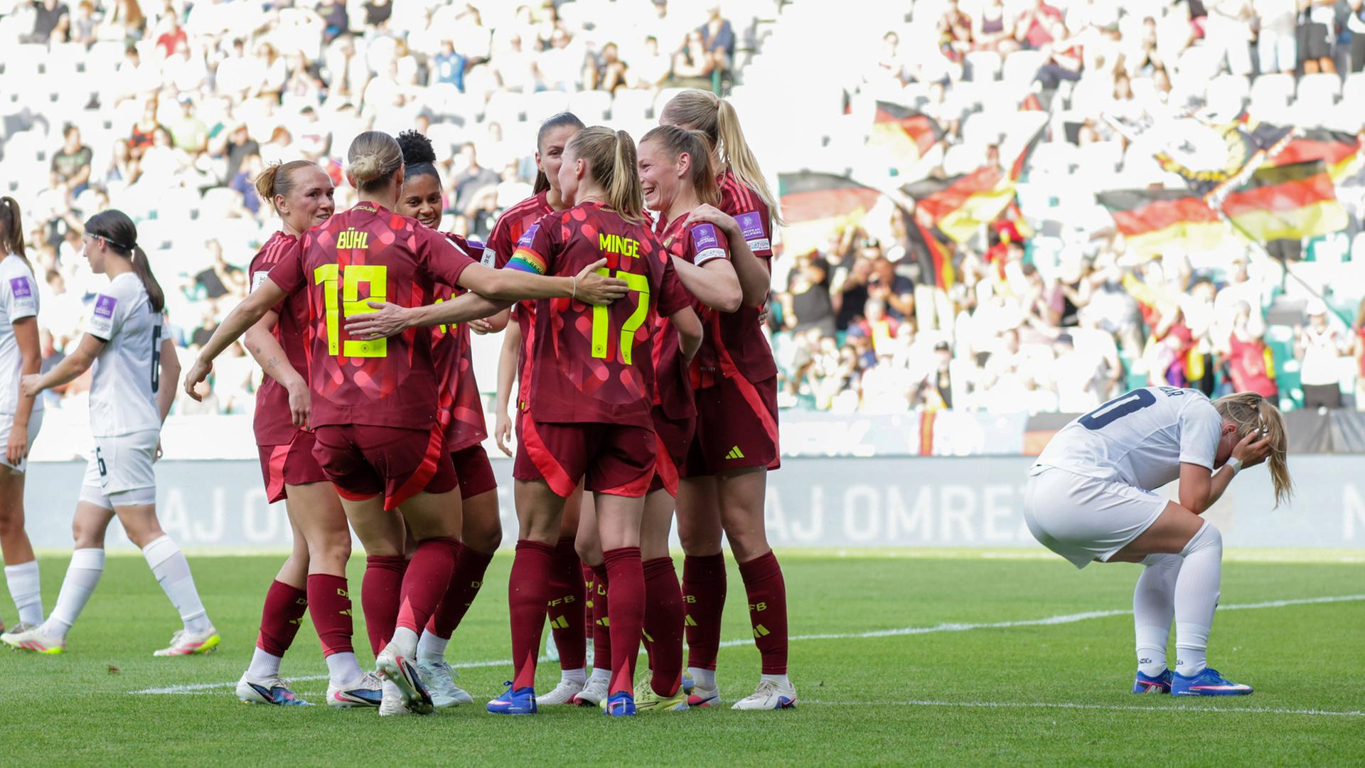 DFB-Frauen feiern glanzlosen Sieg in Slowenien