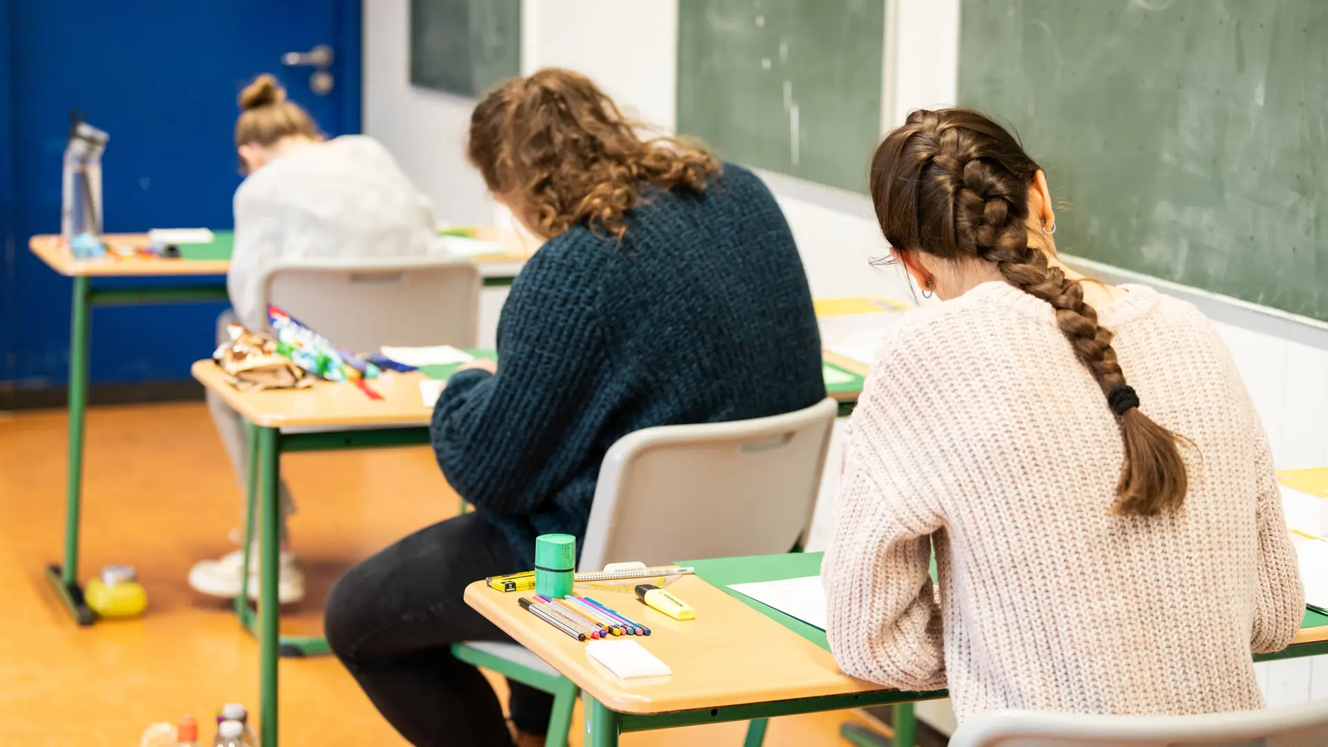 Diesmal ohne Pannen? Abiturprüfungen starten in Niedersachsen