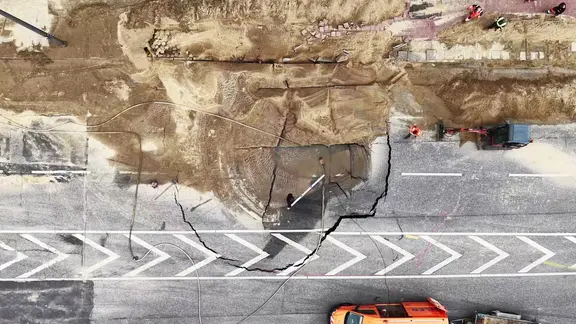 Nach Wasserrohrbruch: Amsinckstraße noch wochenlang überwiegend ...