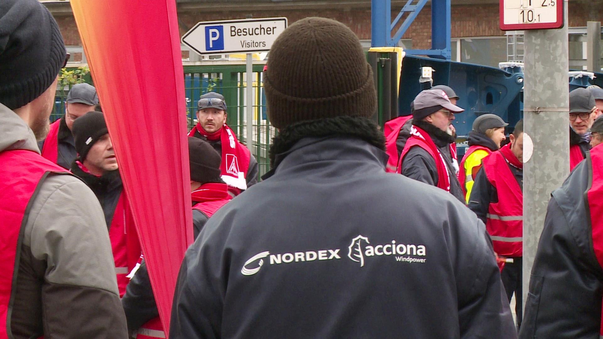 Rostocker Nordex-Beschäftigte im Warnstreik