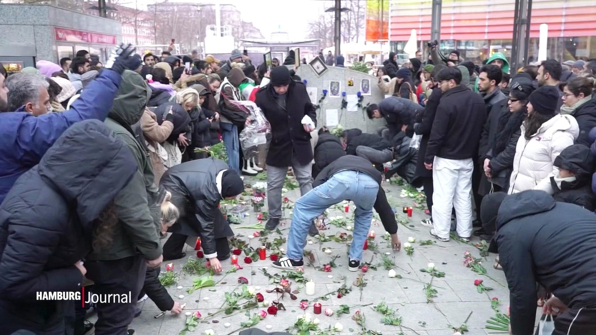 Menschen legen an der U-Bahn-Station 