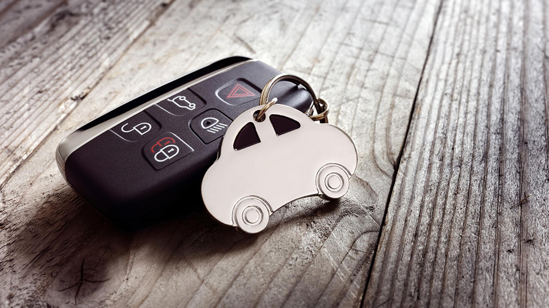 Schwerin: Kriminelle knacken mehrere Keyless-Go-Autos
