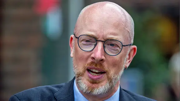 Le ministre de l'Intérieur de Mecklenburg-Western Pomerania, Christian Pegel (SPD). | Picture Alliance / DPA, Jens Büttner Le ministre de l'Intérieur de Mecklenburg-Western Pomerania, Christian Pegel (SPD).