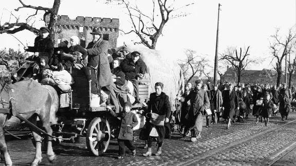 Flüchtlingstreck nach dem Zweiten Weltkrieg.