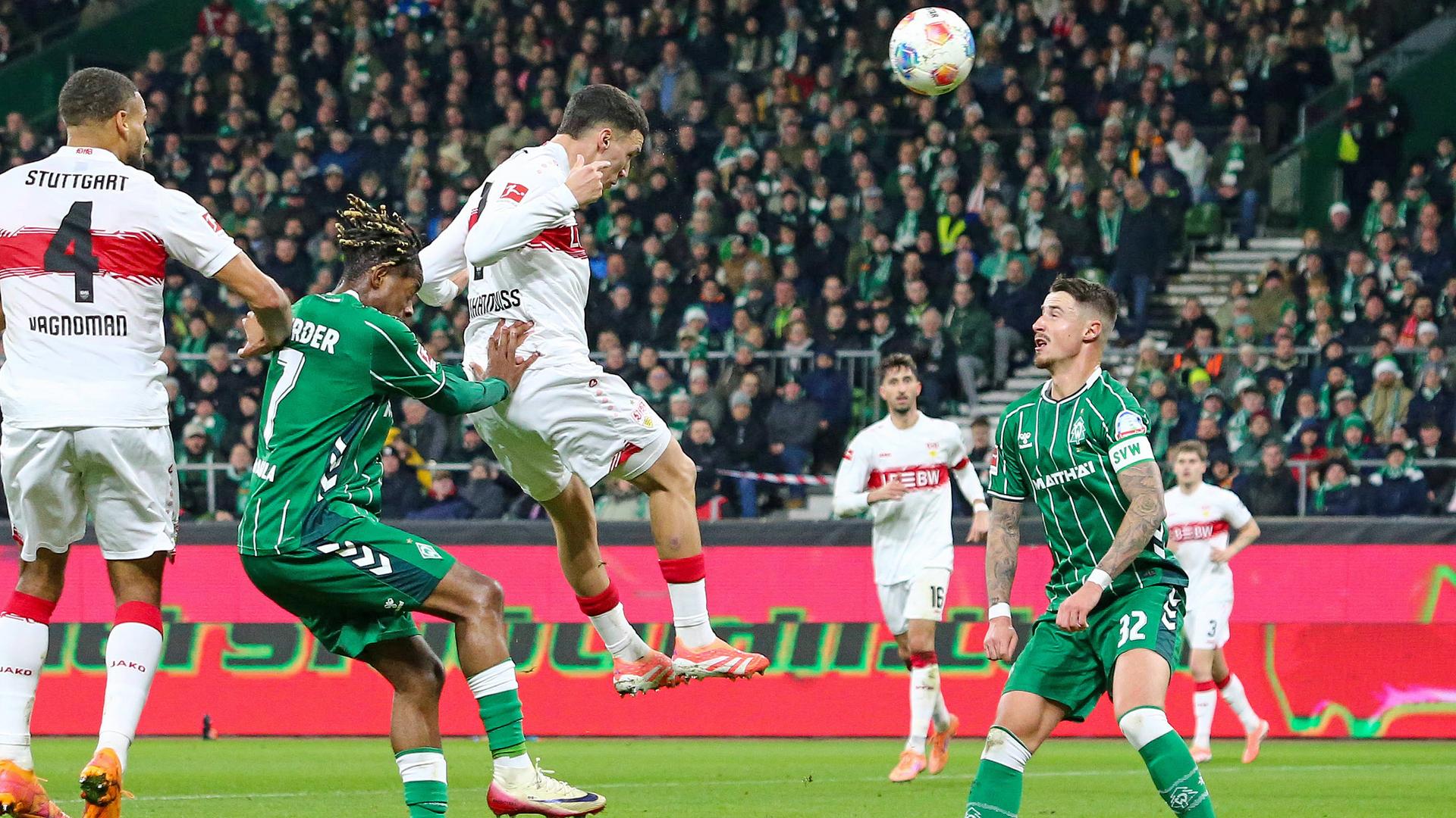 Spielszene Werder Bremen gegen Stuttgart | IMAGO / Steinsiek.ch
