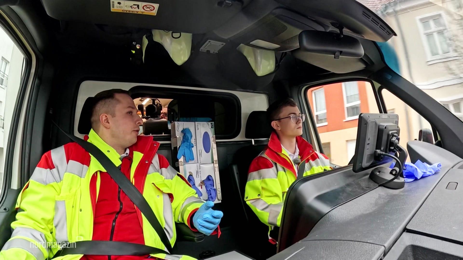 Tag des Notrufs: Unterwegs mit dem Rettungsdienst in Greifswald