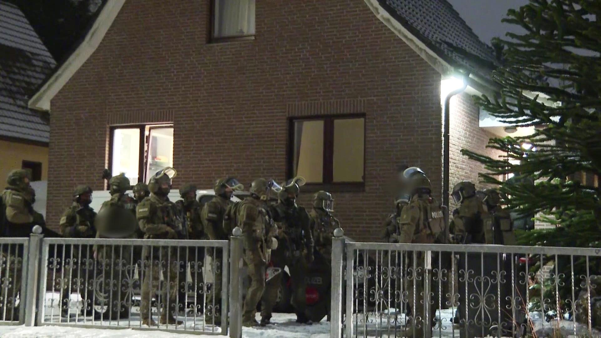 SEK-Einsatz in Hamburg-Tonndorf. | Screenshot