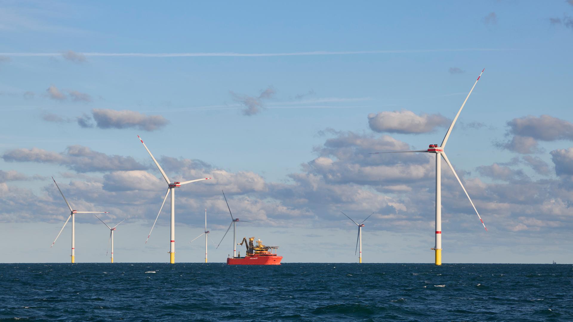 EnBW-Offshore Windpark He Dreiht liefert ersten Strom. | EnBW/Rolf Otzipka