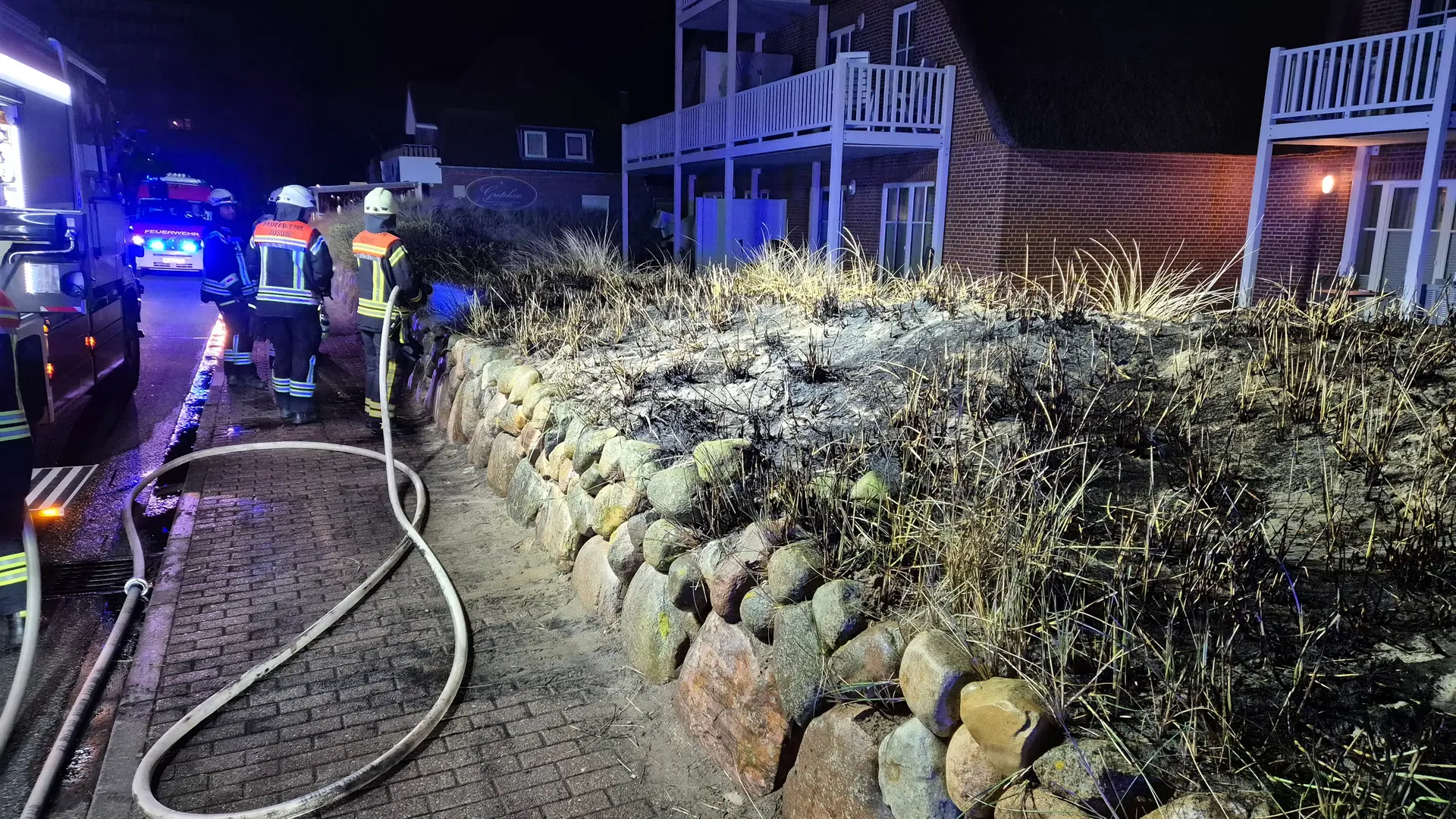 Büsum: Anwohner löschen Brand noch vor Feuerwehr