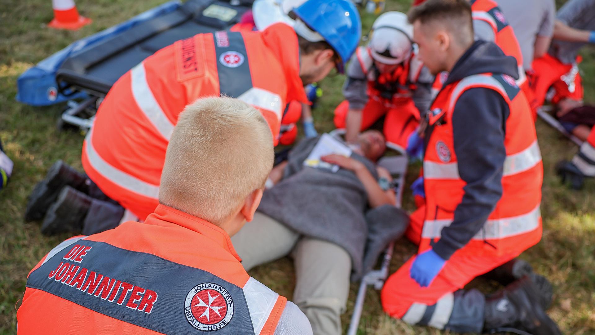 Rettungsdienste in SH warnen: Mehr als 100 Sanitäter fehlen