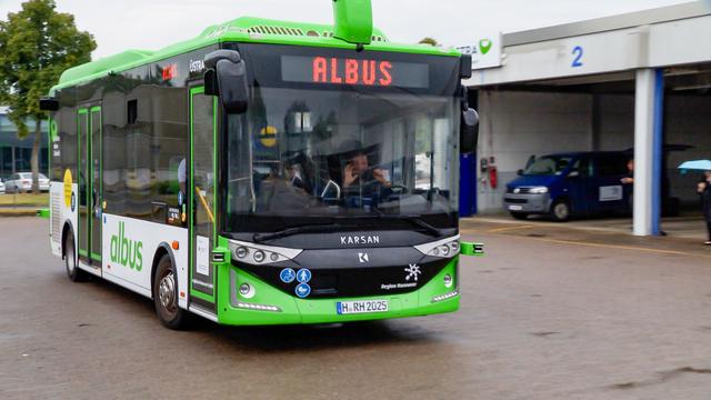 albus 104