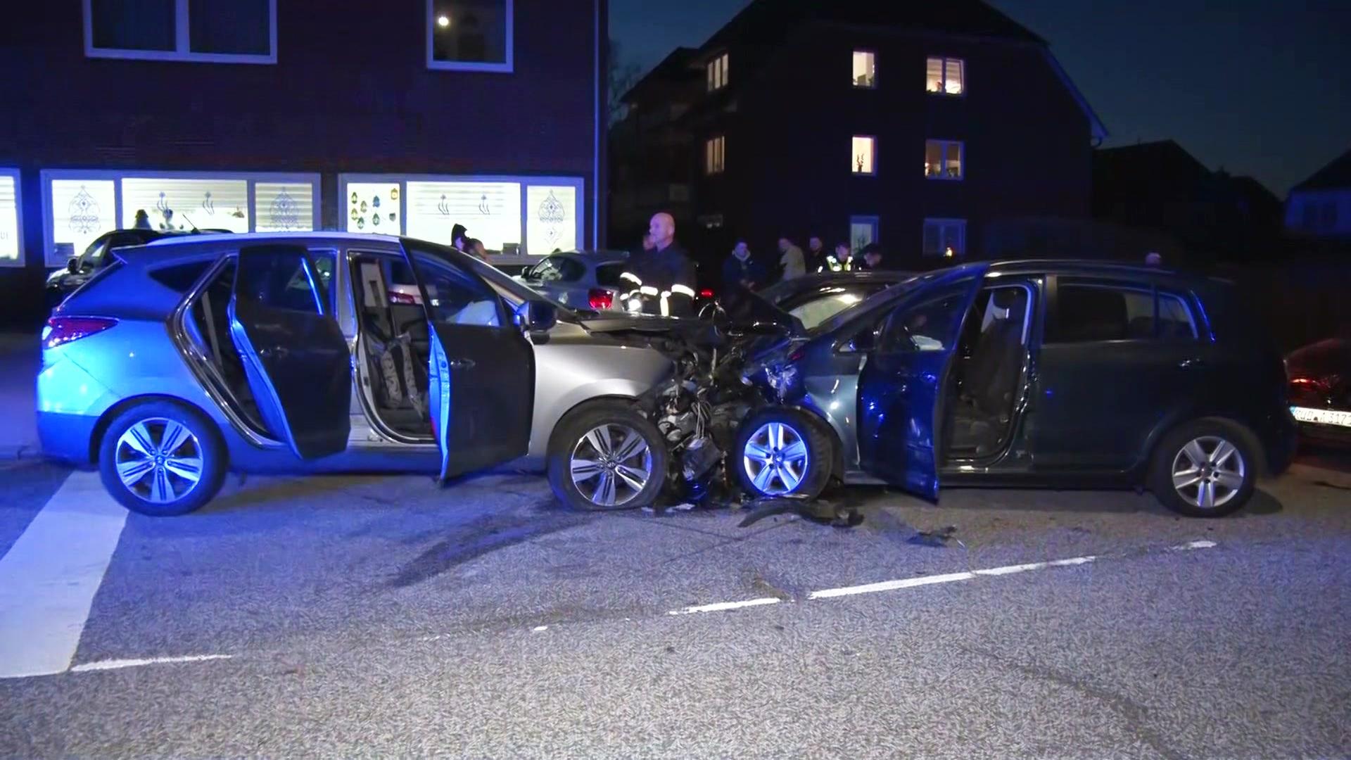 Wilhelmsburg: Mann verursacht zwei Unfälle