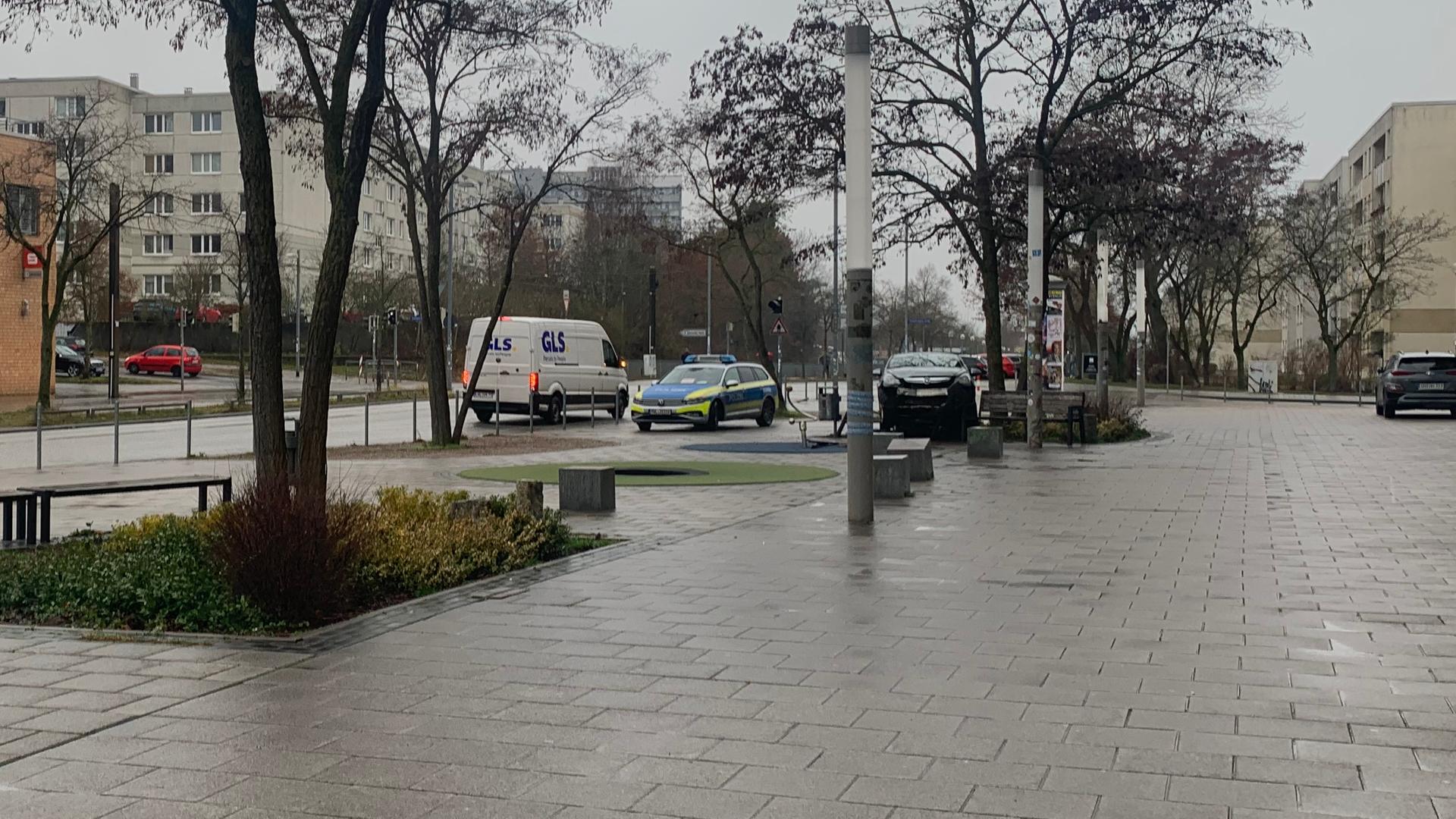 Schwerer Verkehrsunfall in Schwerin: Drei Menschen verletzt