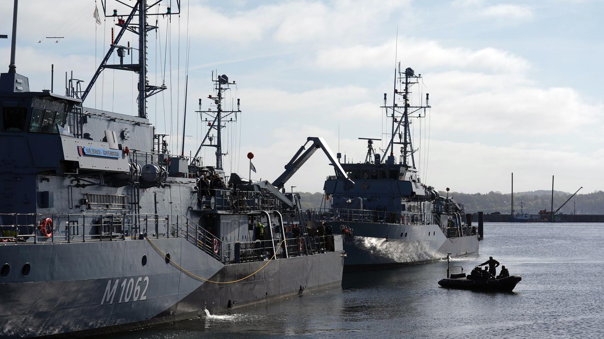 Von Kiel in die Straße von Hormus? Minenjagdboot verlässt Hafen