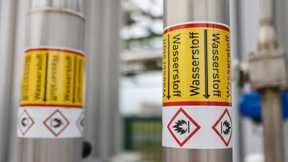 Leitungen für flüssigen Wasserstoff