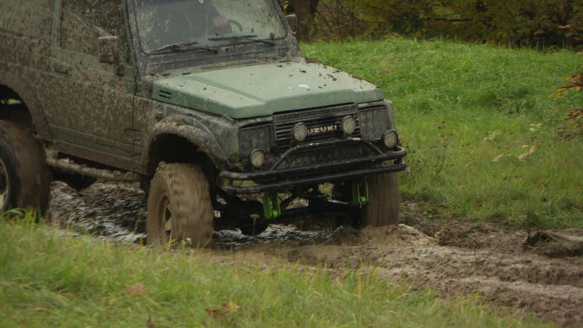 Offroader und Camper versammeln sich beim "Pommernträff"