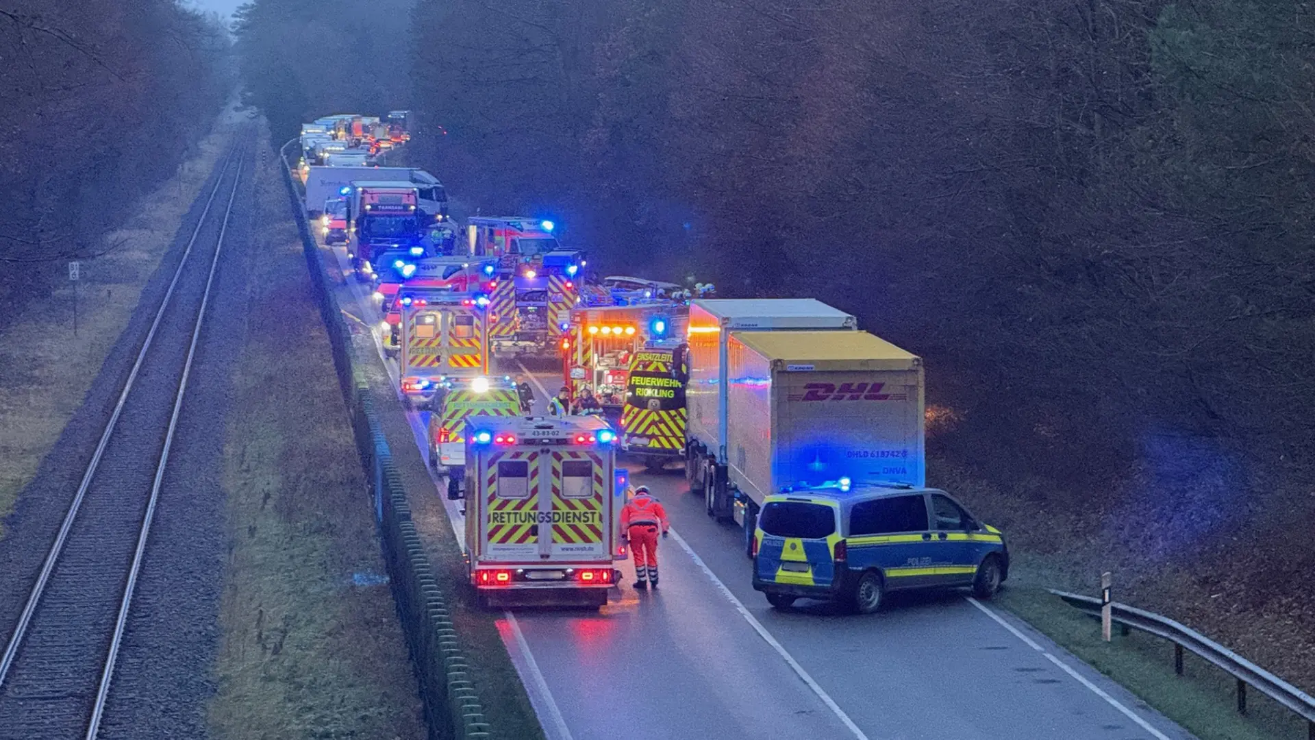 Unfall B205 Heutenull
