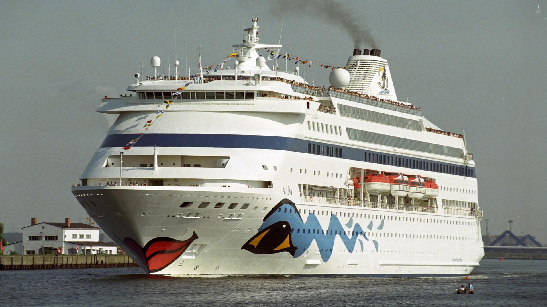 Kussmund auf See: Die Geschichte von AIDA Cruises