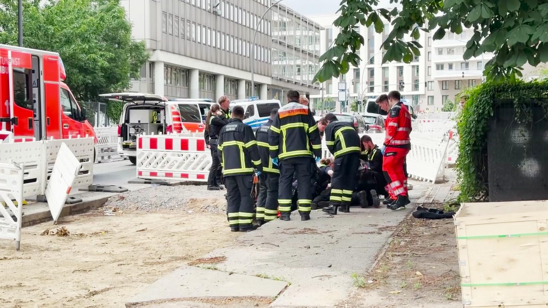 St. Georg: Mann sticht 36-Jährigen nieder und flüchtet