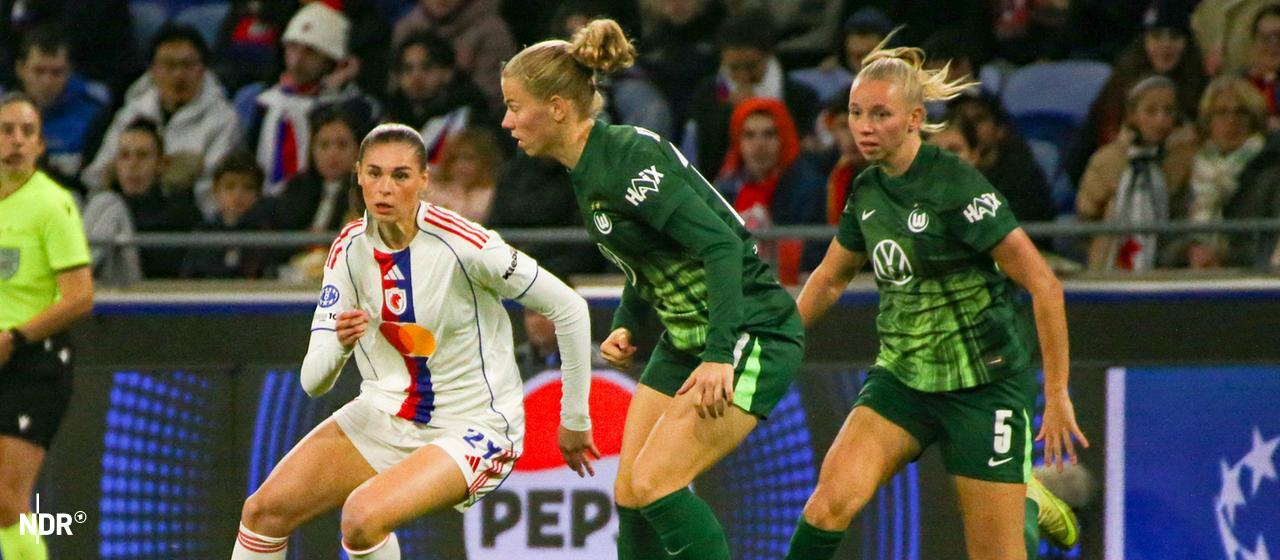Jule Brand von OL Lyonnes gegen ihre alten Wolfsburger Teamkollegen