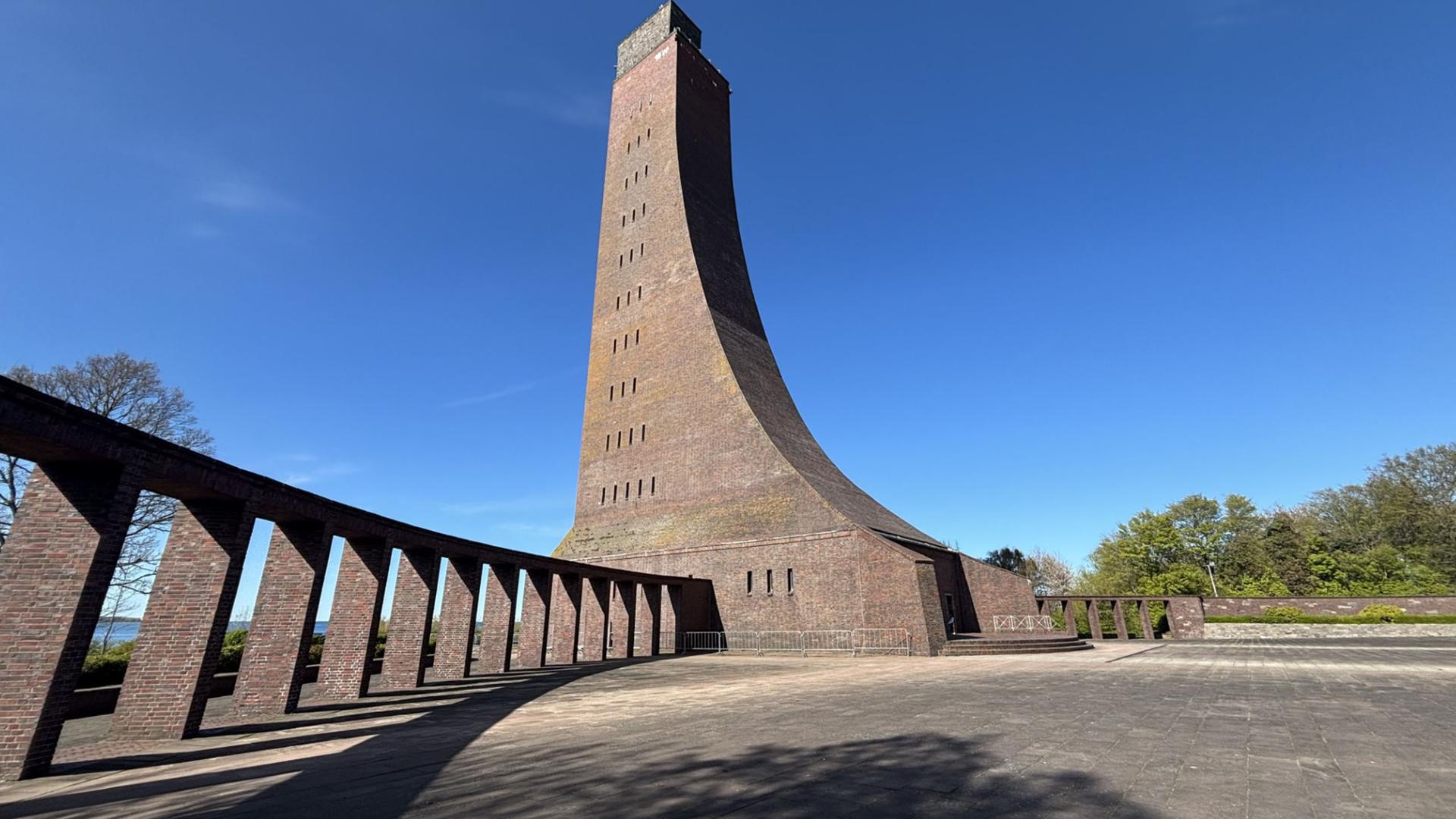 90 Jahre Ehrenmal in Laboe: Zwischen Krieg und Frieden
