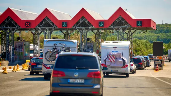 Stau an einer Mautstation in Kroatien