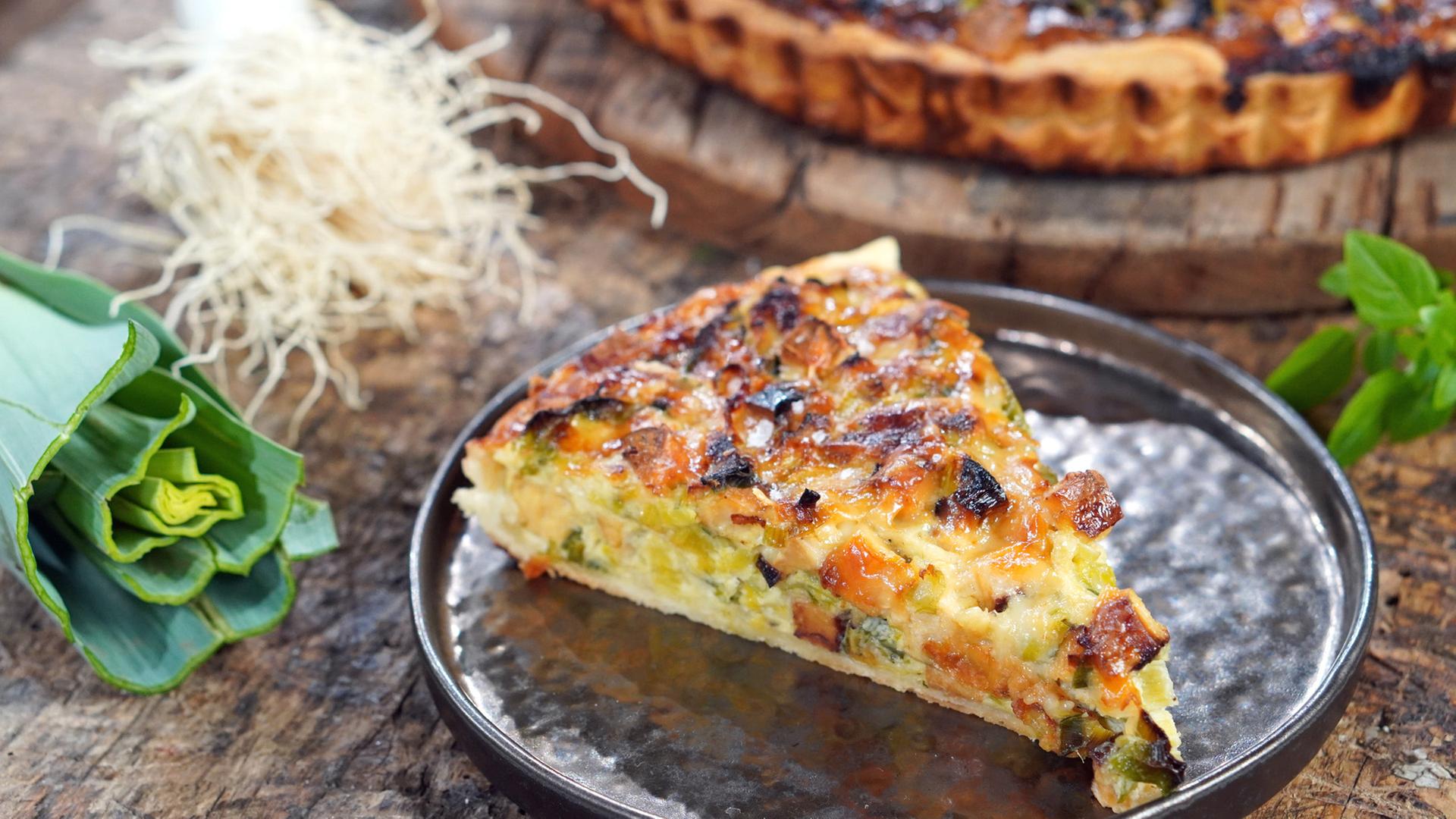 Lauchquiche mit Räuchertofu und Bergkäse | NDR/Florian Kruck